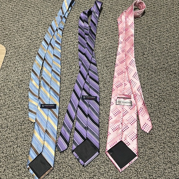 Bundle! Mens ties. Stafford Performance and Jon Vandyk brands. - Picture 5 of 5